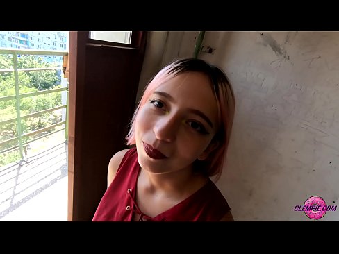 ❤️ Studentė jausmingai čiulpia nepažįstamąjį užmiestyje - sperma ant jo veido ❤️ Porno video prie lt.domhudognika.ru